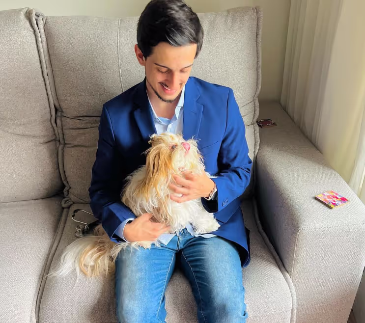 Foto do Dr. Luiz Eduardo da Clínica Paraíso